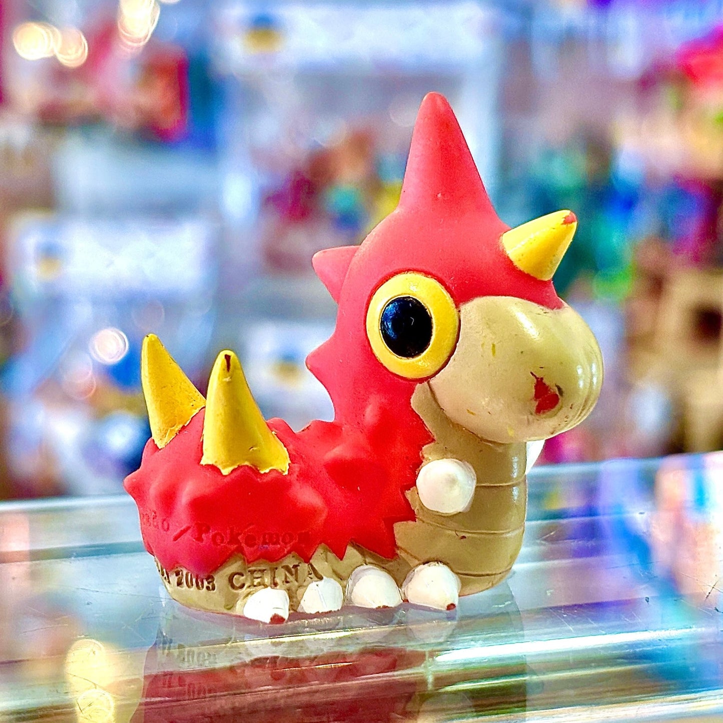 Pokemon: Wurmple Finger Puppet Figure (Bandai, 2008) - PopCultGang