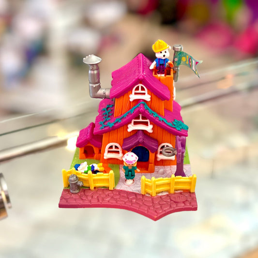 Polly Pocket: Animal Wonderland - Dog House (1995) - PopCultGang