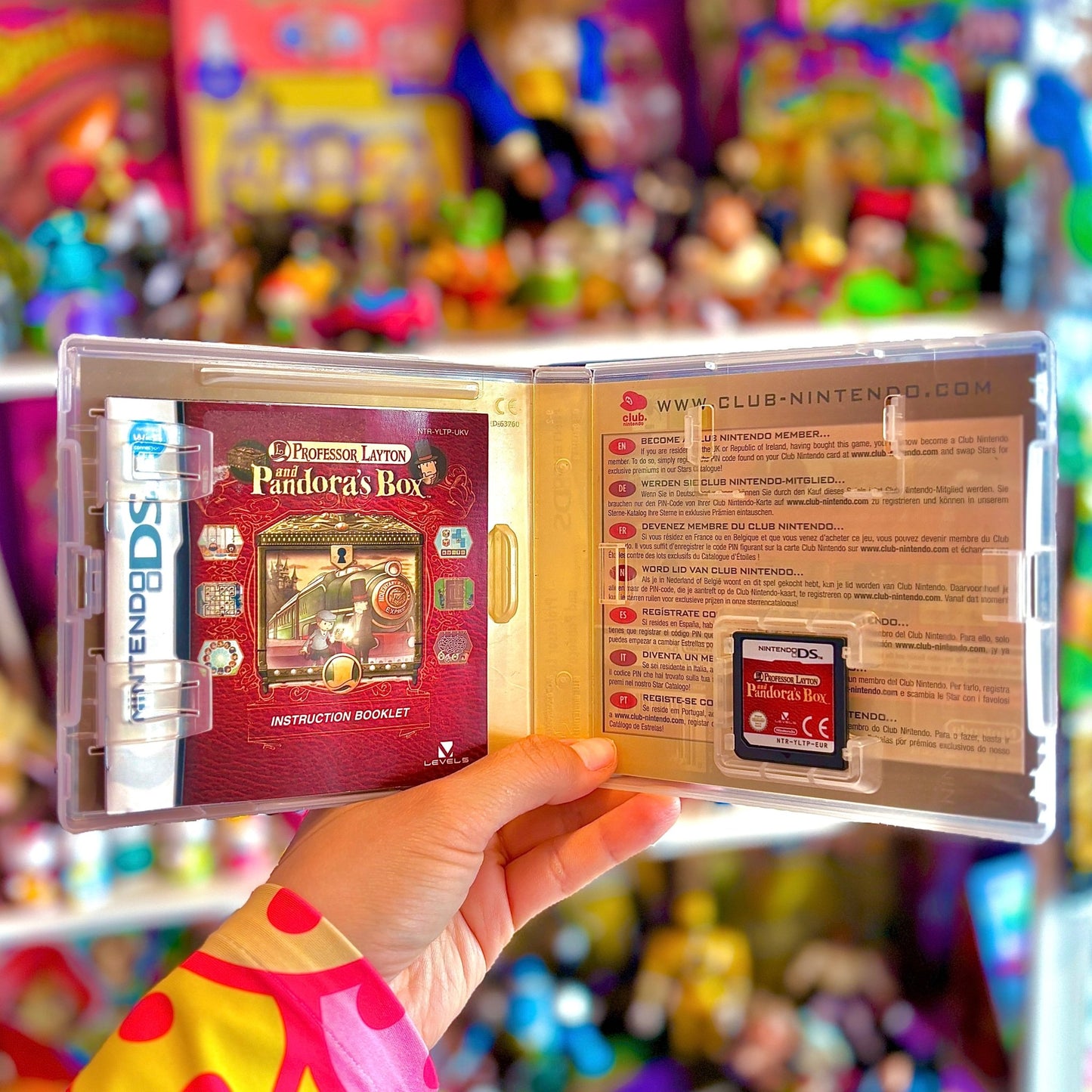 Professor Layton and Pandora's Box (Nintendo DS) - PopCultGang