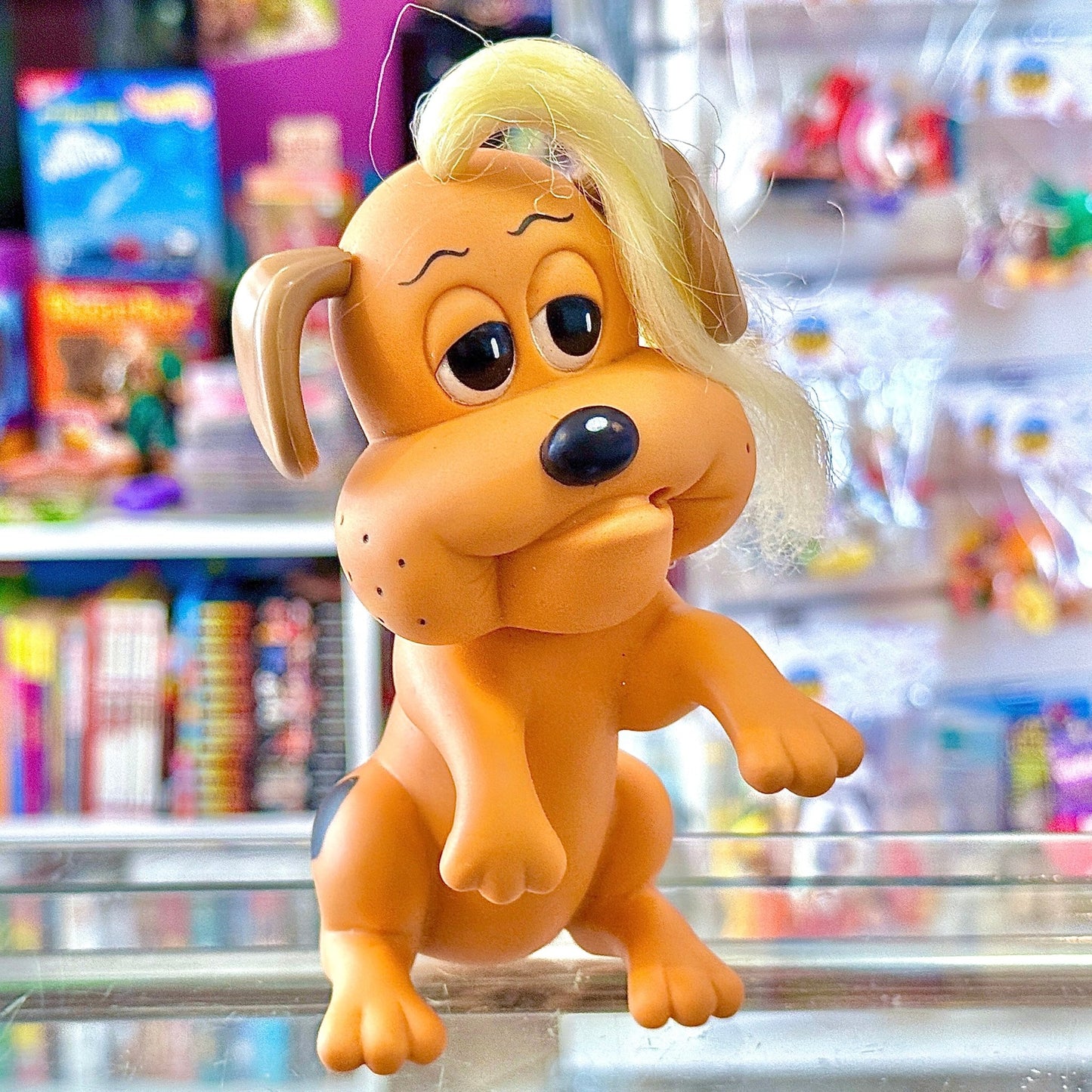 Puppy Care: Orange Dog Yellow Hair Figure (Hornby, 1985) - PopCultGang