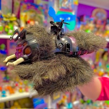 Sectaurs: Spider Flyer Hand Puppet (1986) - PopCultGang