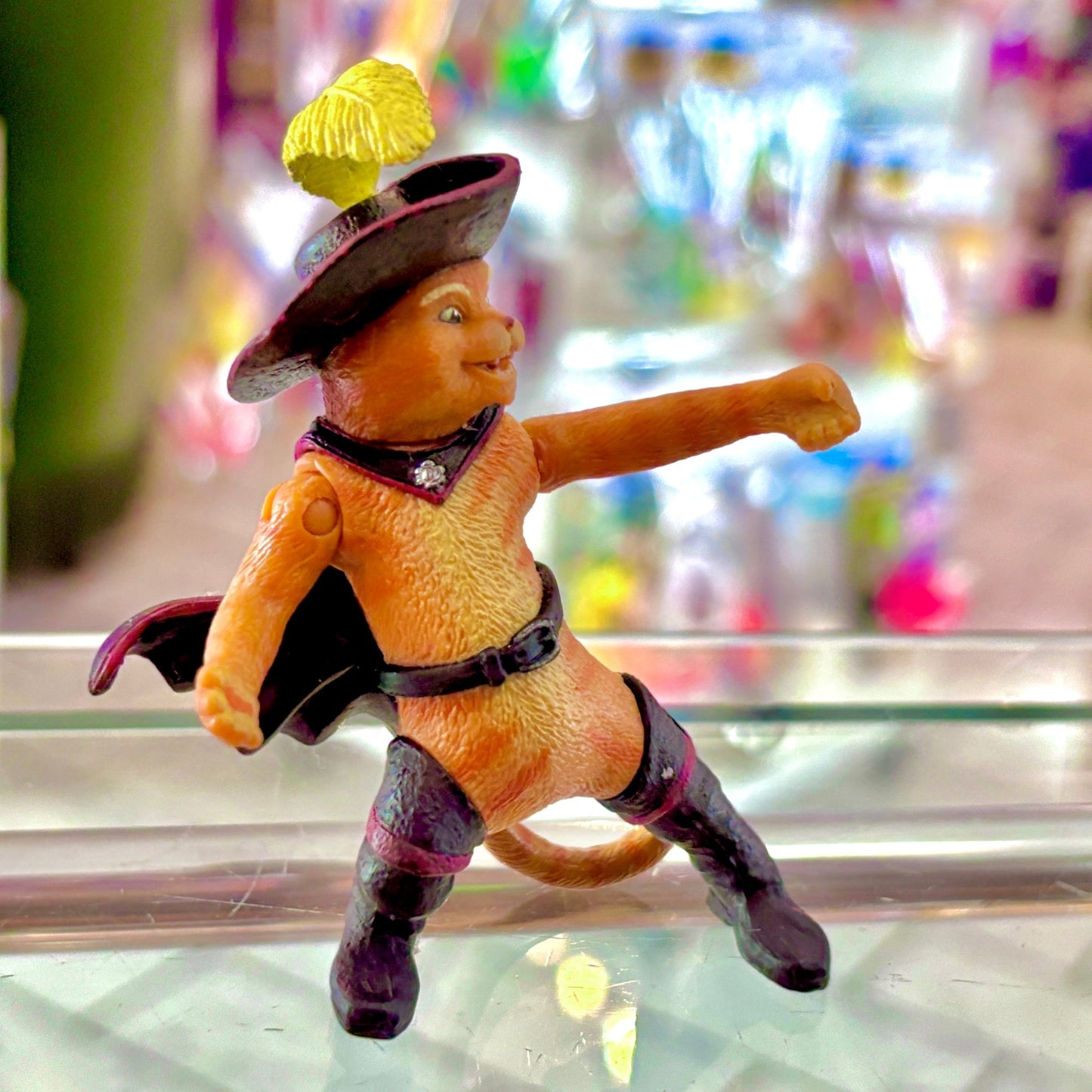 Shrek: Puss In Boots Action Figure (2006) - PopCultGang