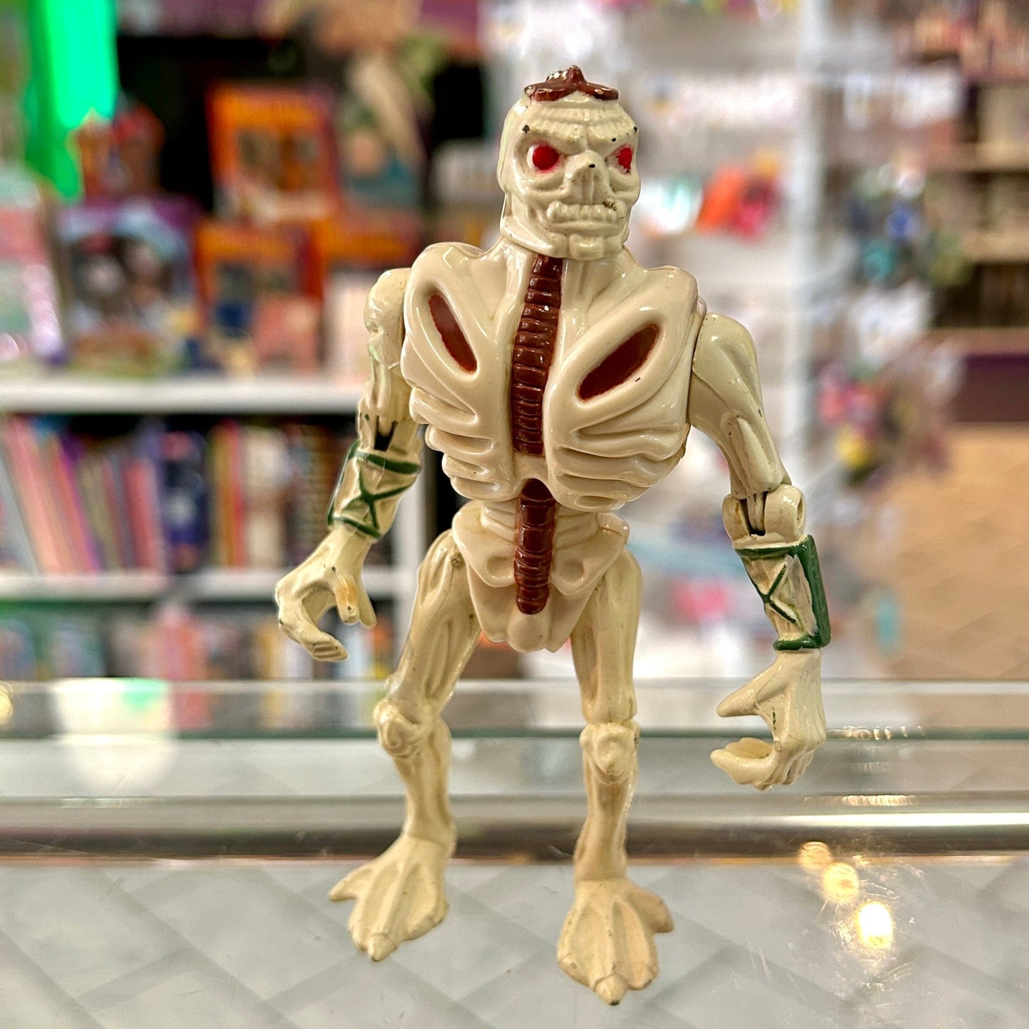 Skull Warrior: White Skeleton Guy (Skeleton Warrior Knockoff, 90s) - PopCultGang