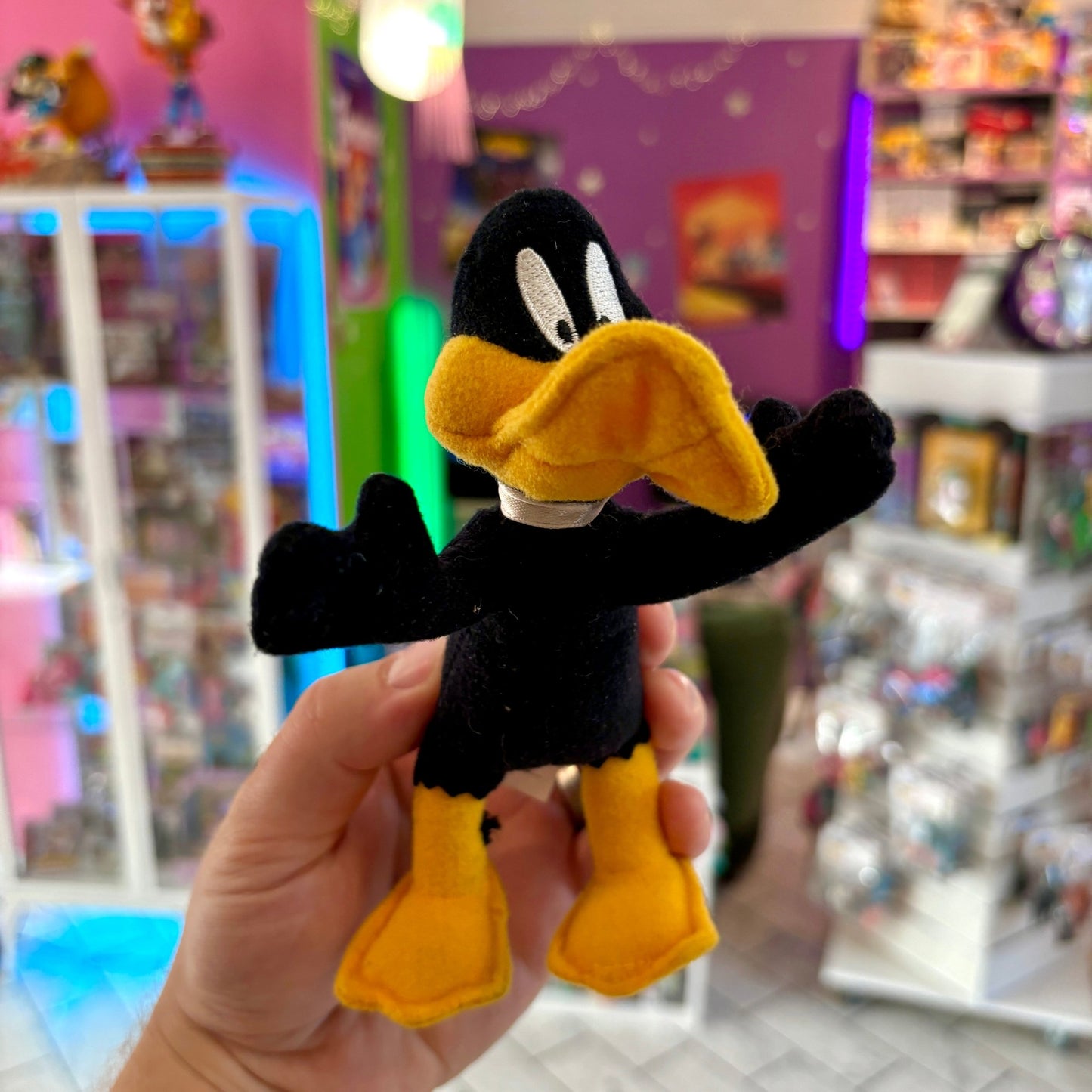 Small Daffy Dusk Plush (Looney Tunes, 90s) - PopCultGang