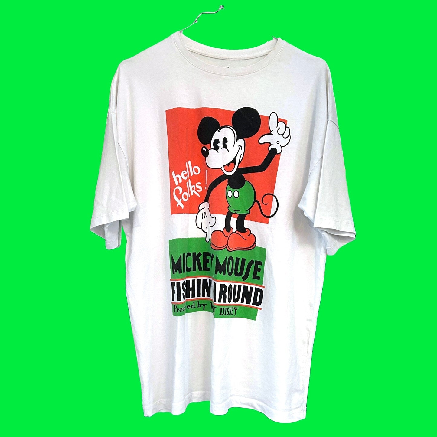 T-Shirt: Mickey Mouse Fishing Round - PopCultGang