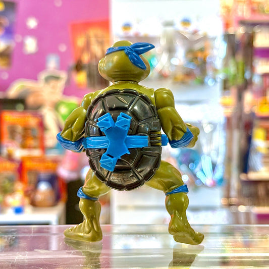 Teenage Mutant Ninja Turtles: Leonardo With Storage Shell Action Figure (1991) - PopCultGang