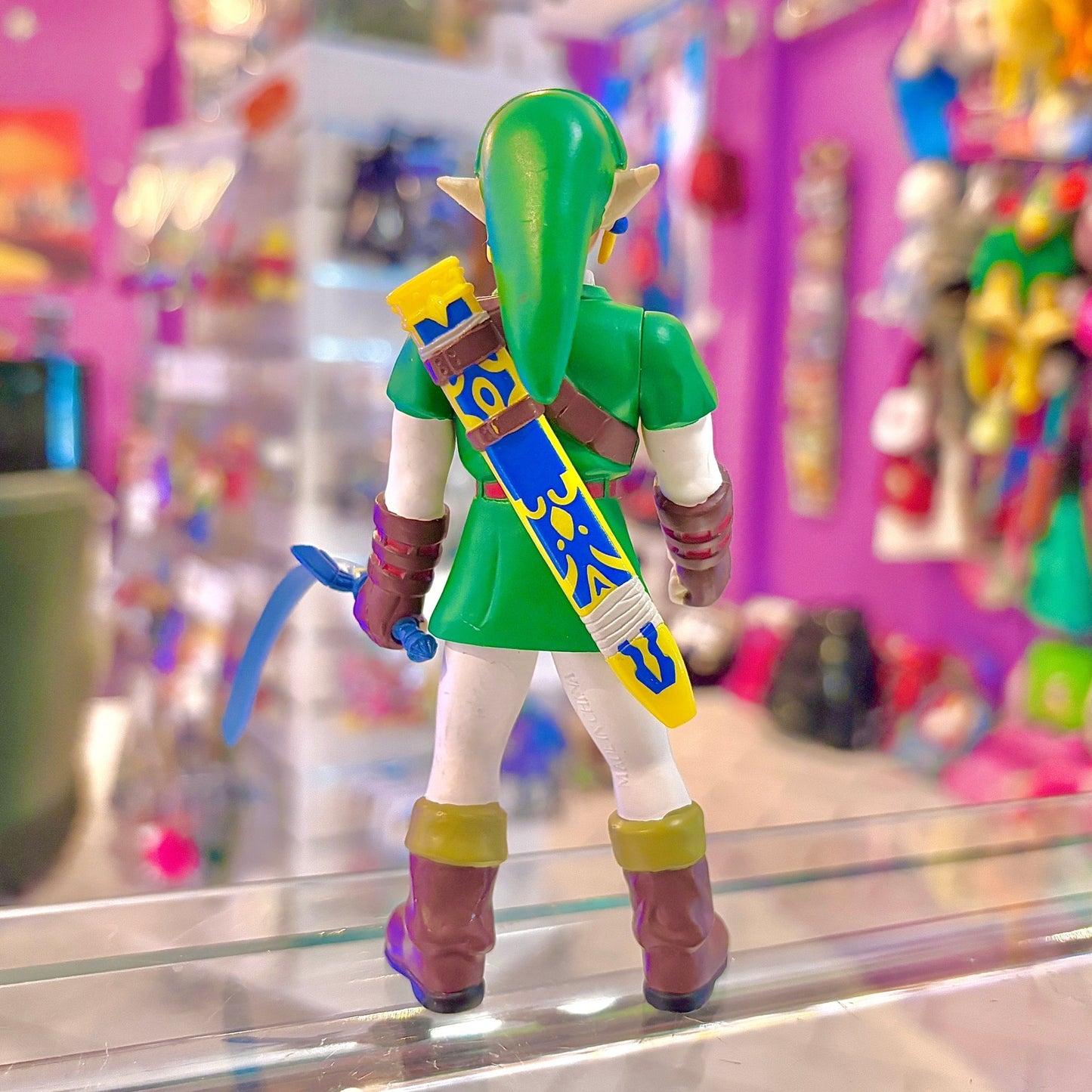 The Legend of Zelda: Ocarina of Time - Link Action Figure (Nintendo, 1998) - PopCultGang