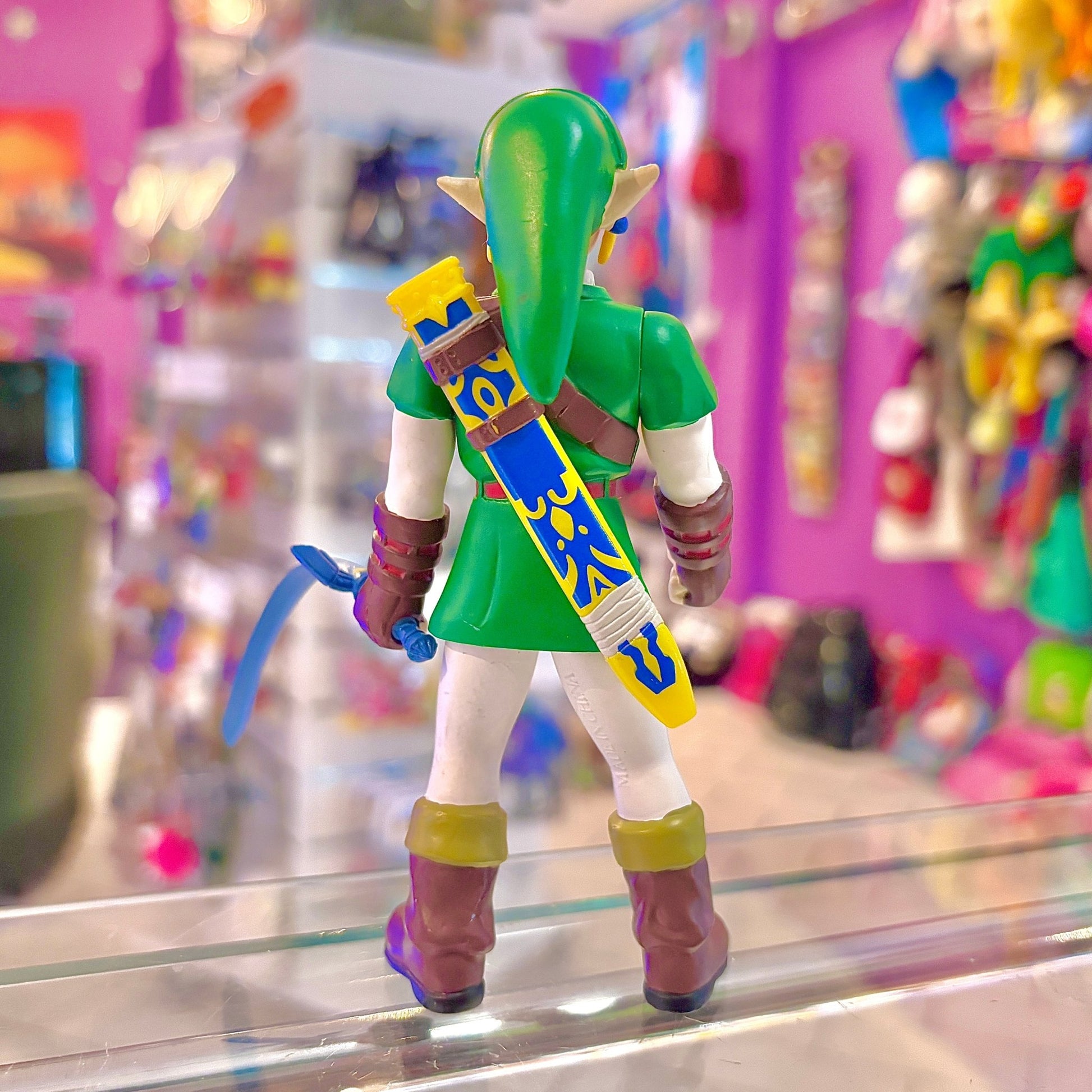 The Legend of Zelda: Ocarina of Time - Link Action Figure (Nintendo, 1998) - PopCultGang