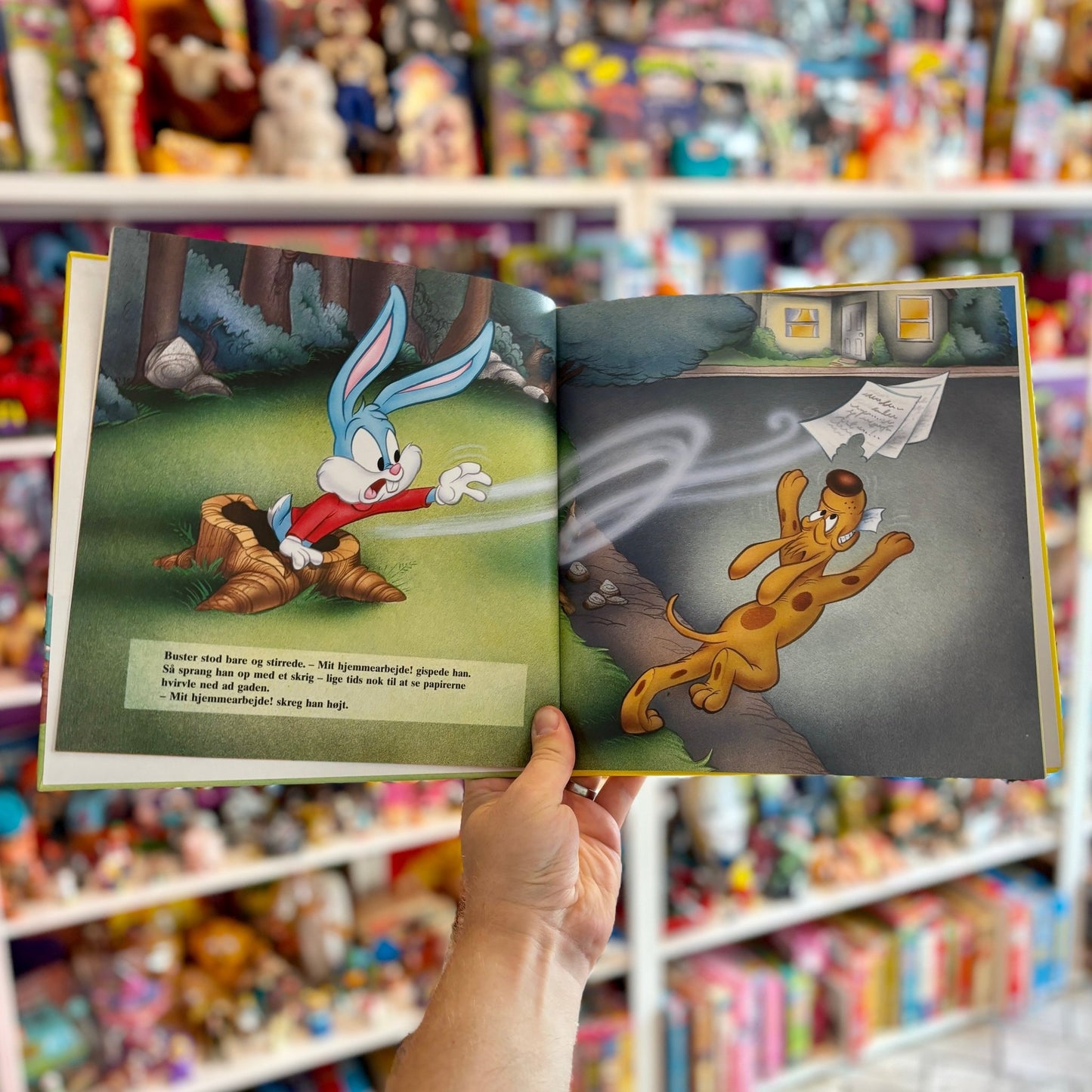 Tiny Toons Adventures: Buster Kanin og Jagten På Hjemmearbejdet (book) - PopCultGang