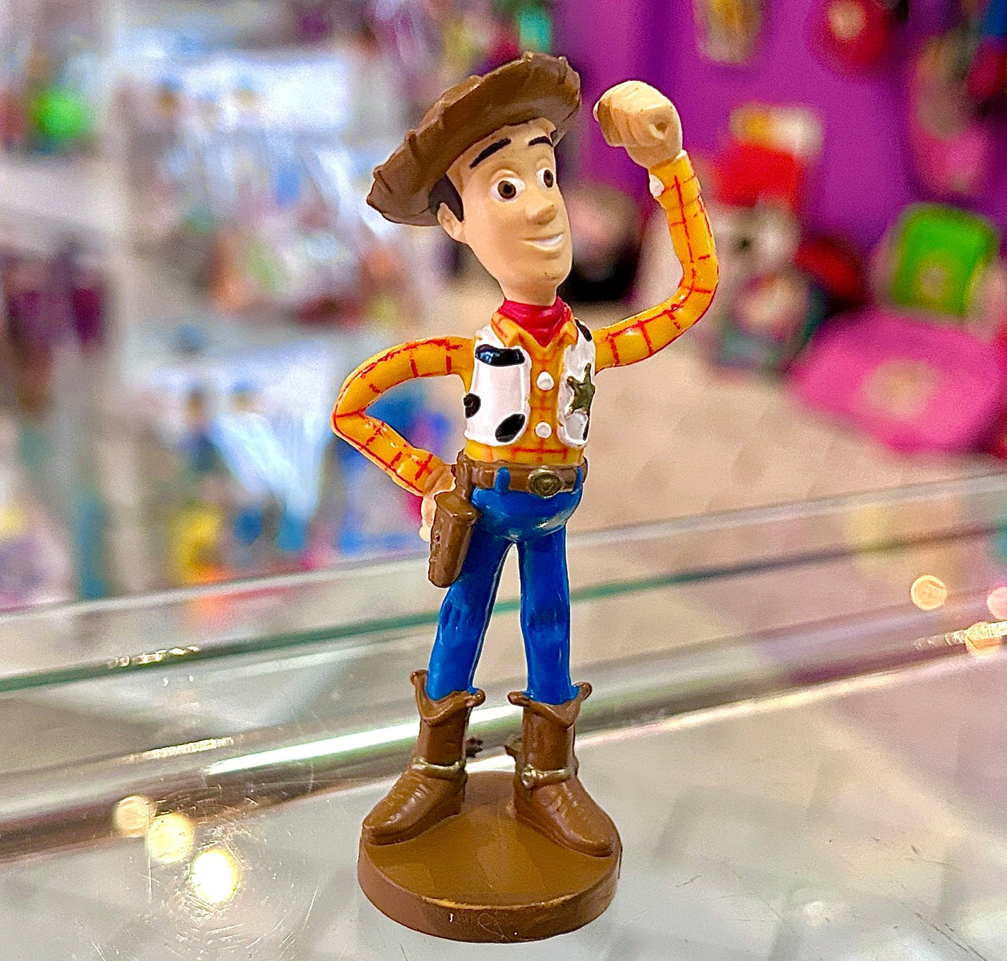 Toy Story - Woody PVC Figure (Disney, Pixar, 90s) - PopCultGang