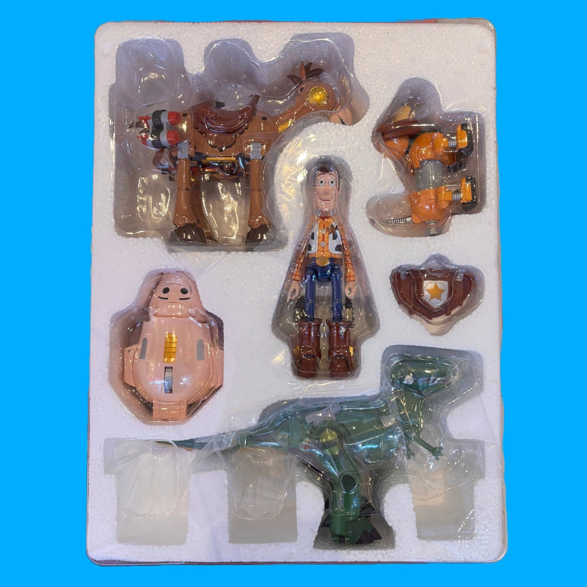 Toy Story: Woody Robo Sheriff Star (Chogattai Daisakusen, 2016) - PopCultGang