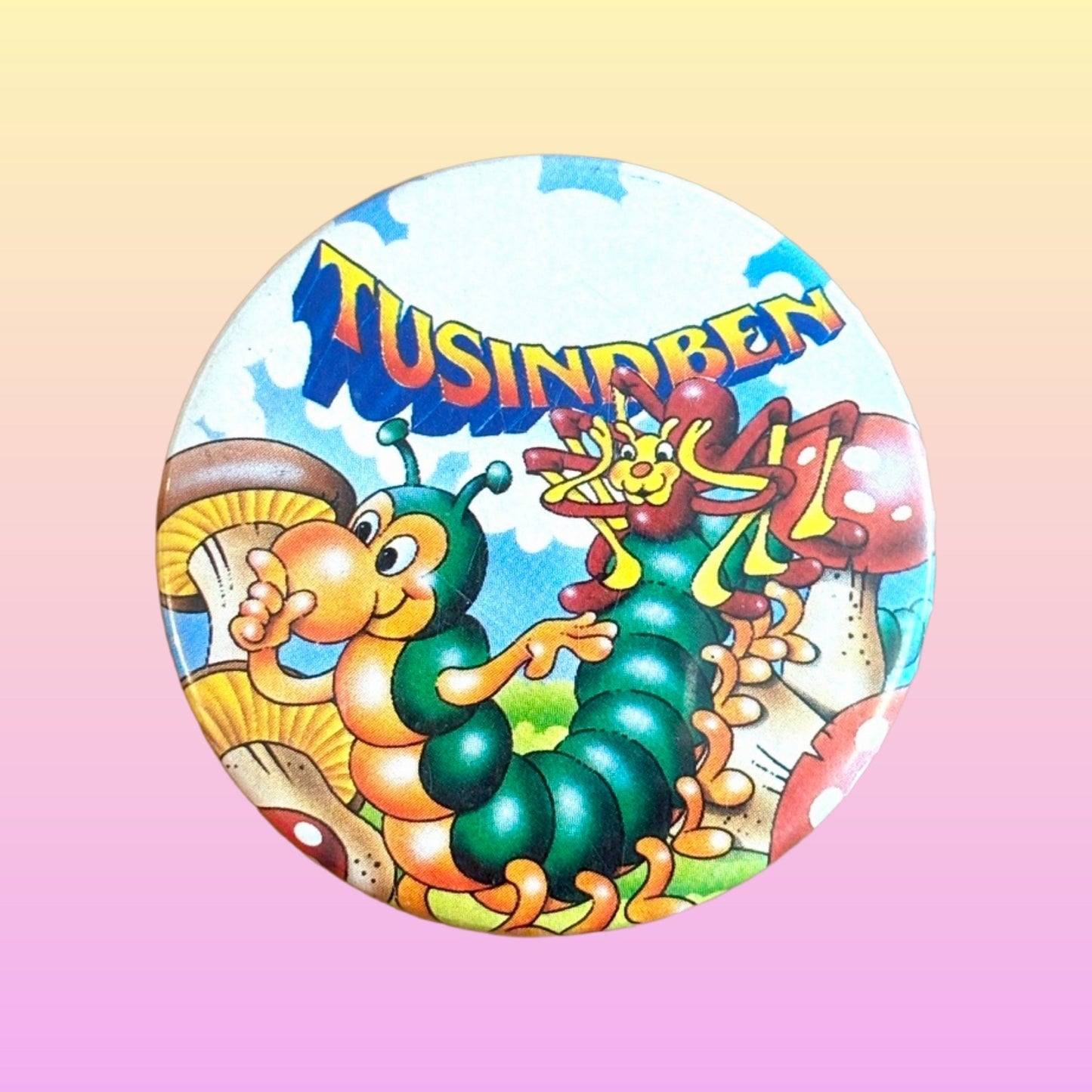 "Tusindben (En Hva' Hva' Hva' For En)" by Doktor-Phil - Danish Catarpillar Music Badge (80s) - PopCultGang