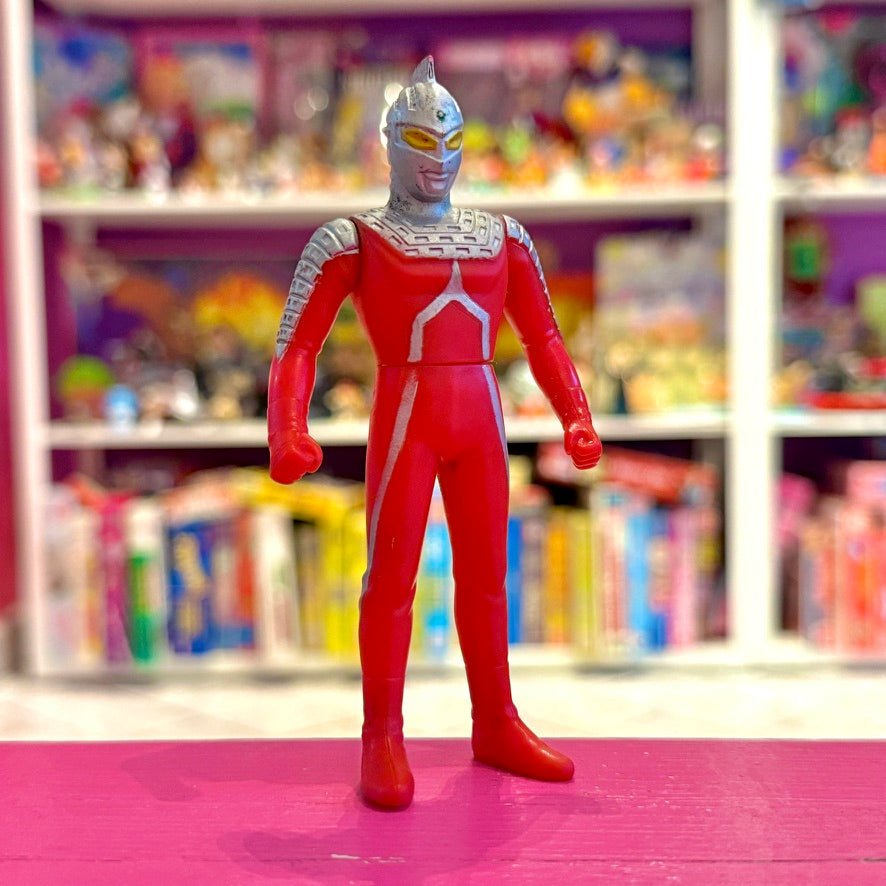 Ultraman: Ultraseven Vinyl Sofubi Figure (Bandai, 2000s) - PopCultGang
