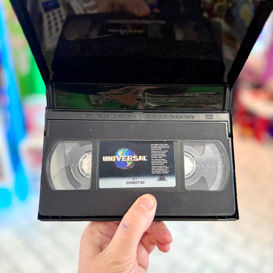 VHS: E.T. The Extraterrestrial - Special Edition (90s) - PopCultGang