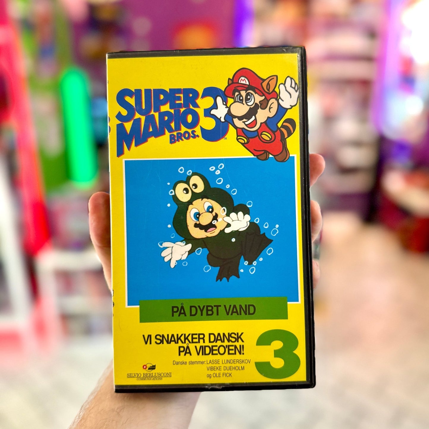 VHS: Super Mario Bros. 3 - På Dybt Vand Nr. 3 (Nintendo, 90s) - PopCultGang