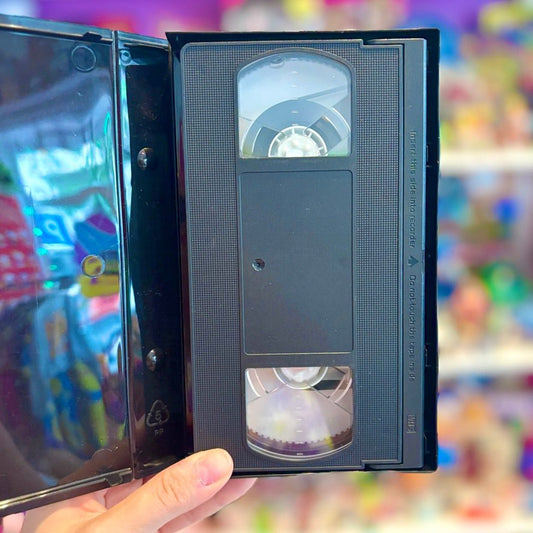 VHS: Teenage Mutant Ninja Turtles: Nr. 8 - "Frisk Fra Kloaken" (danish version, 80s) - PopCultGang