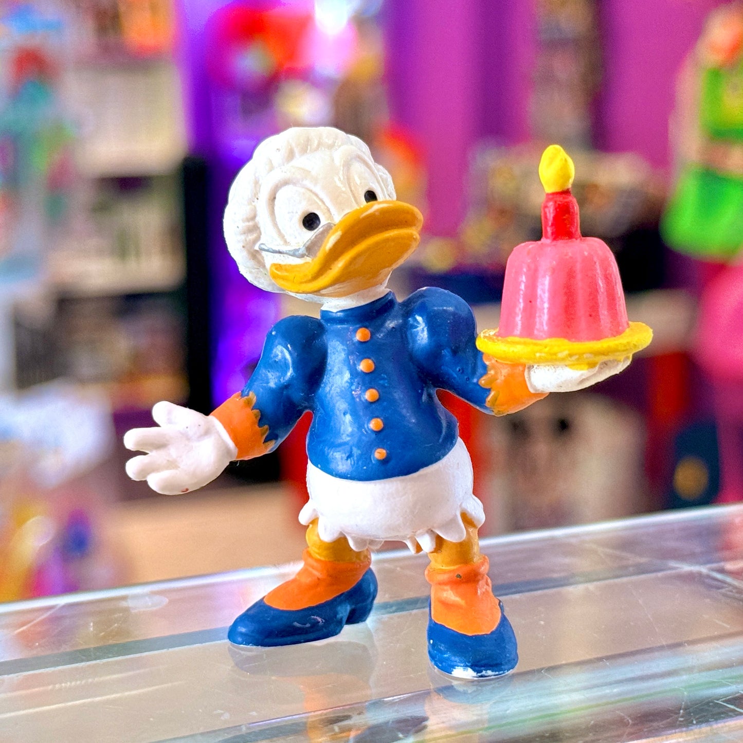 Grandma Duck Holding Cake PVC Figure (Disney, Bully, 1984)