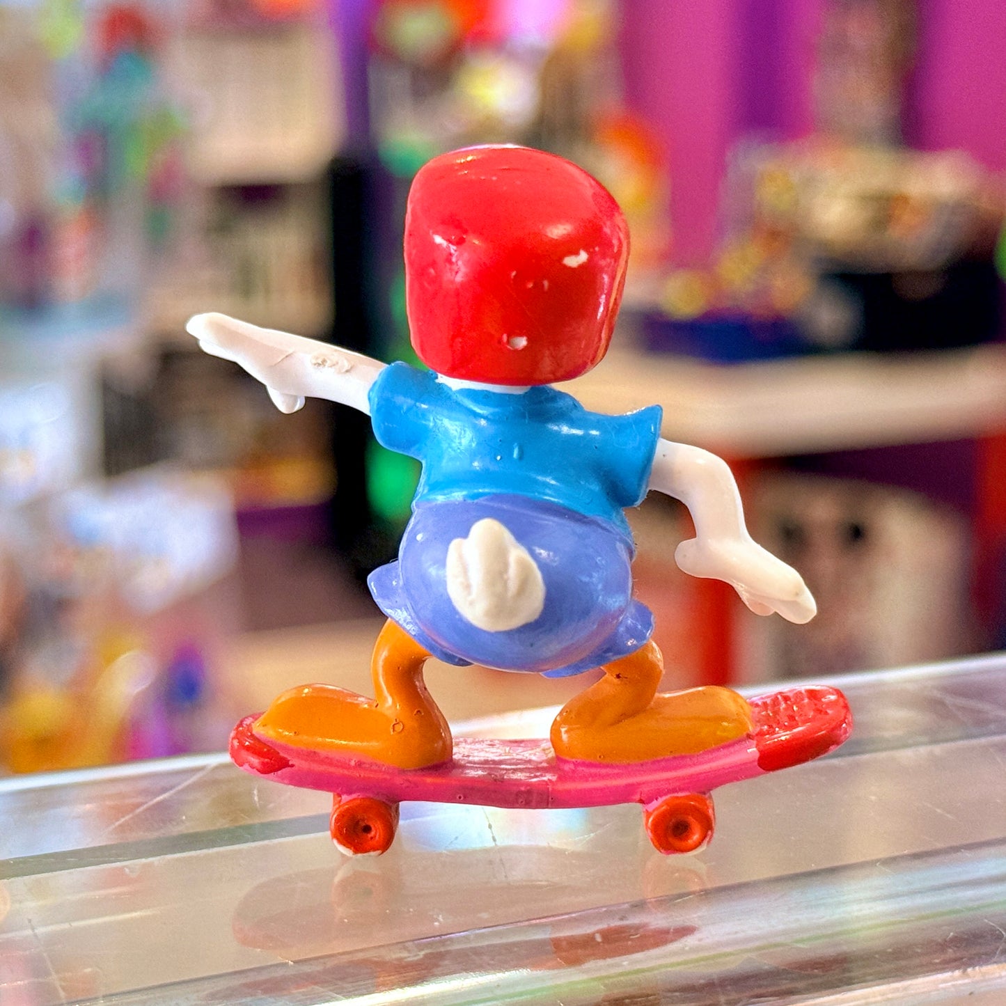 Donald Duck Skateboarding PVC Figure (Disney, Applause, 1988)