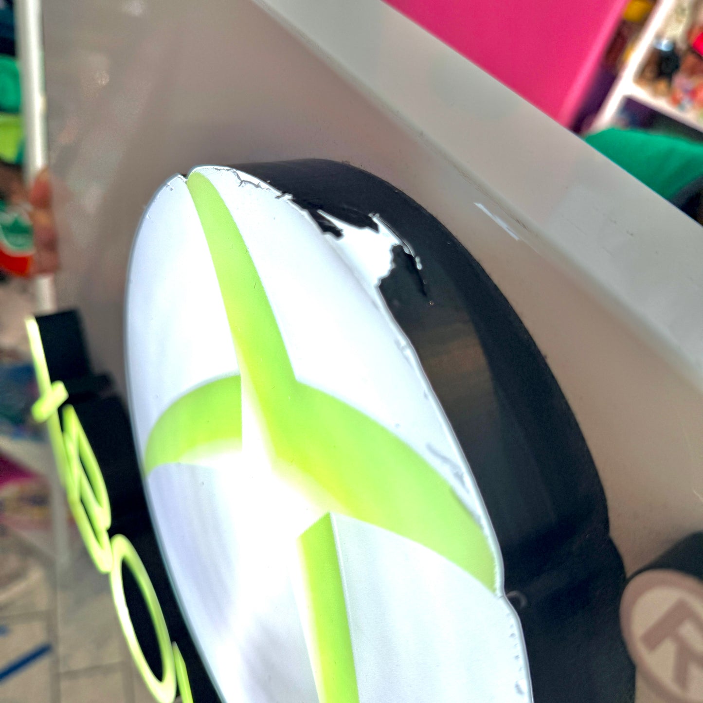 Xbox 360 LED Store Display - Gamestop 2000s