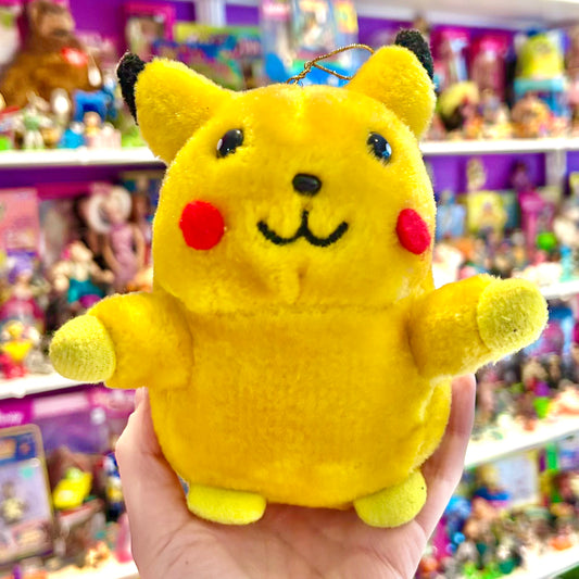 Pokemon: Bootleg Pikachu Plush (90s)