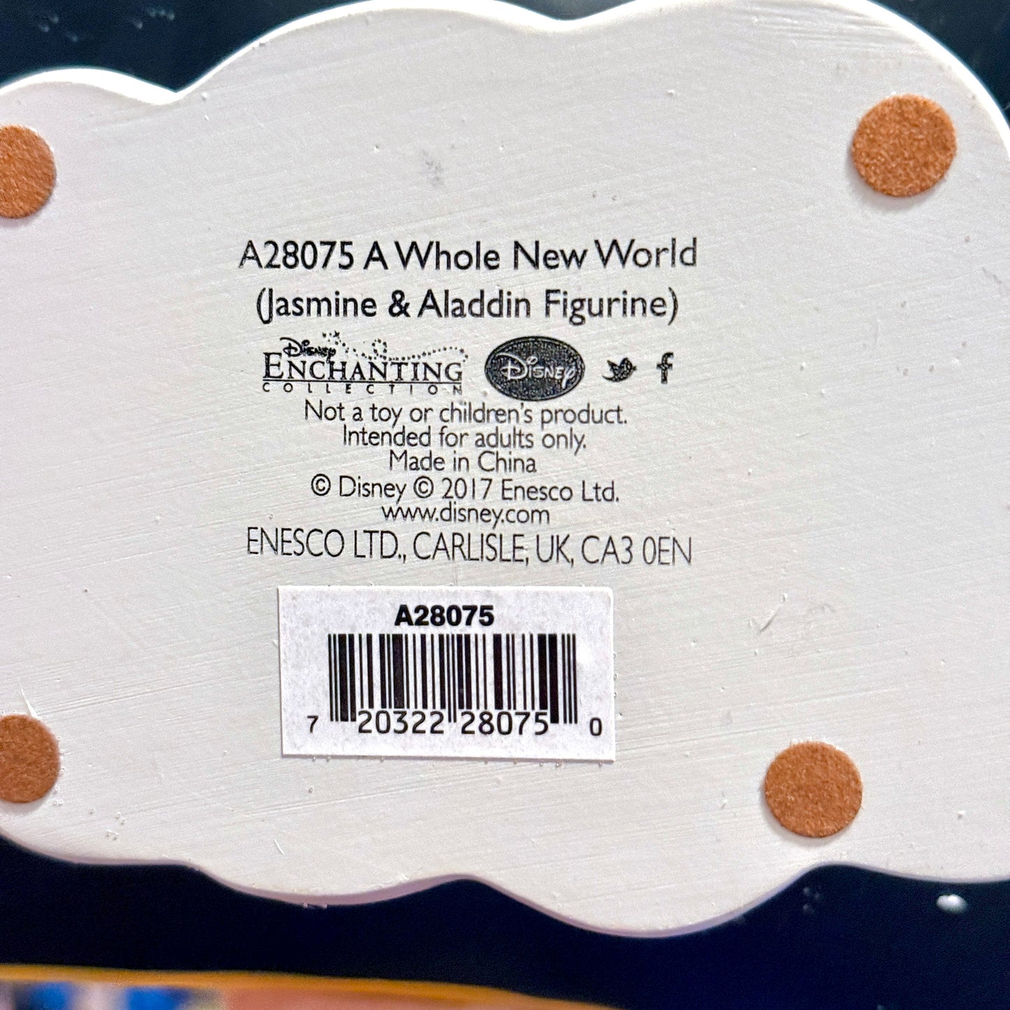 Disney: Enchanting Collection - Enesco "A Whole World" Jasmine and Aladdin - Resin Figurine Statue - A28075 (Disney Store, 2017)