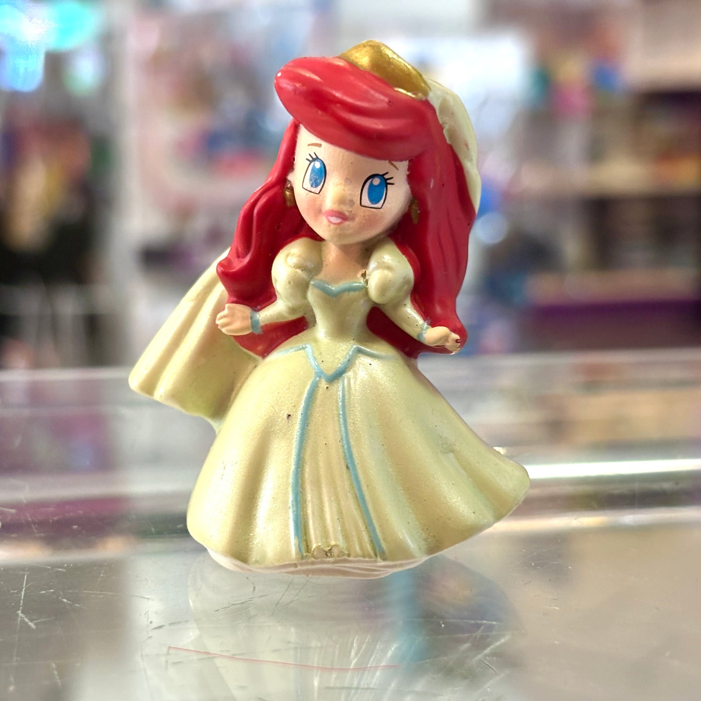 Disney Princess: Zizzlingers - The Little Mermaid Ariel in Wedding Dress PVC Figure (2006)