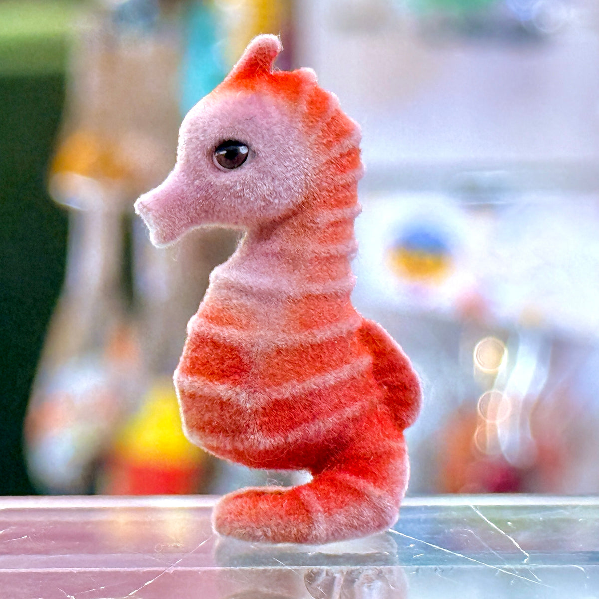 Ocean In My Pocket - Trotter The Seahorse - Fluffy Flocked Mini Figure (MEG, 2009)