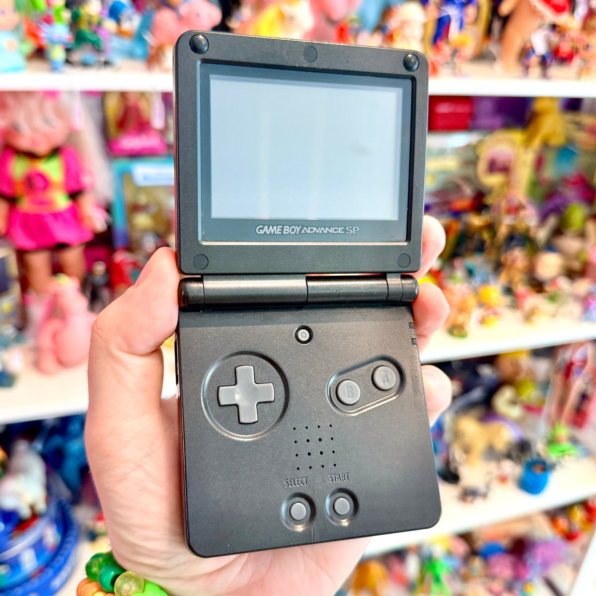 Gameboy Advance SP: Black Version (001 screen)