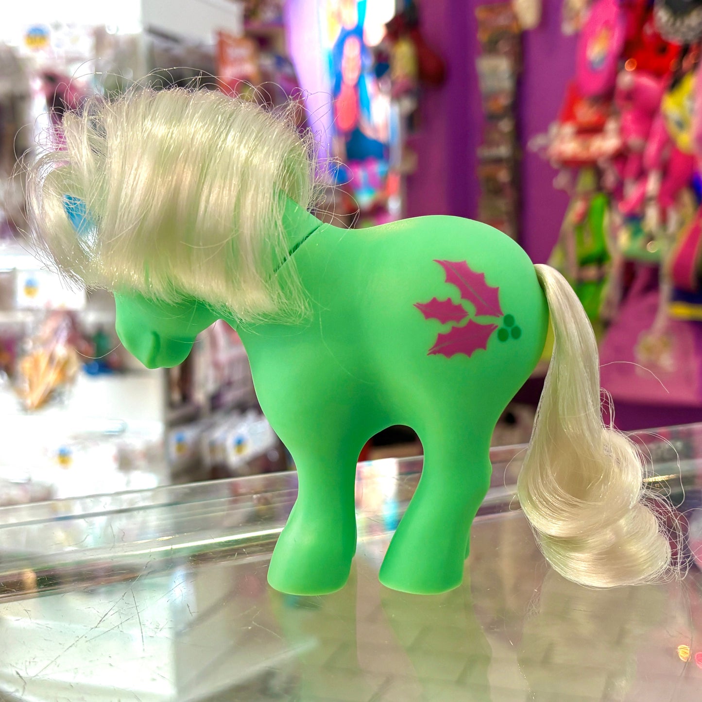 My Little Pony: Alternate Birthflower December Holly (G1, 1980s)