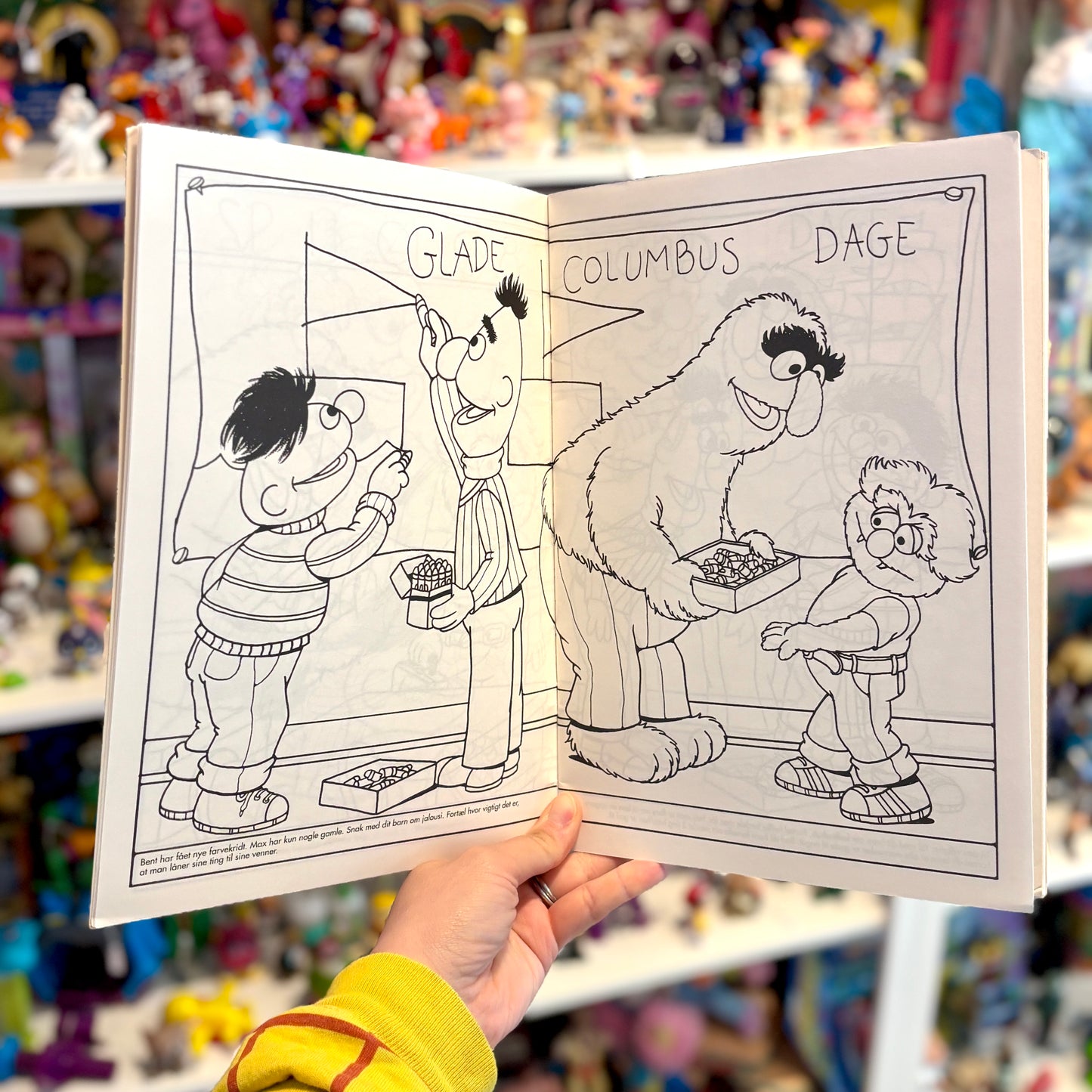 Sesame Street: At være Sammen - Activity Coloring Book (Jim Henson, 1992)