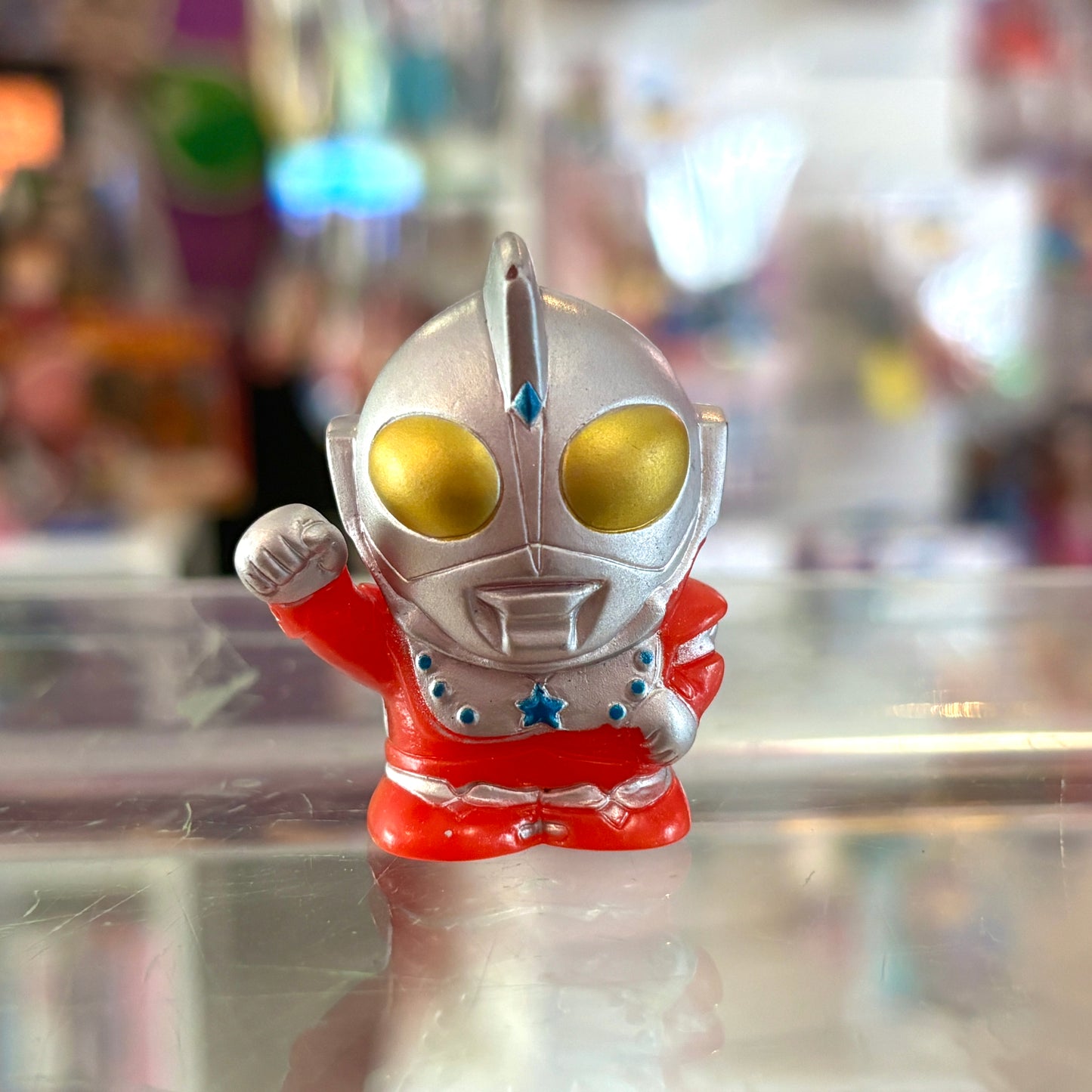 Ultraman: Chuck Finger Puppet Vinyl Figure (Bandai, 90s)
