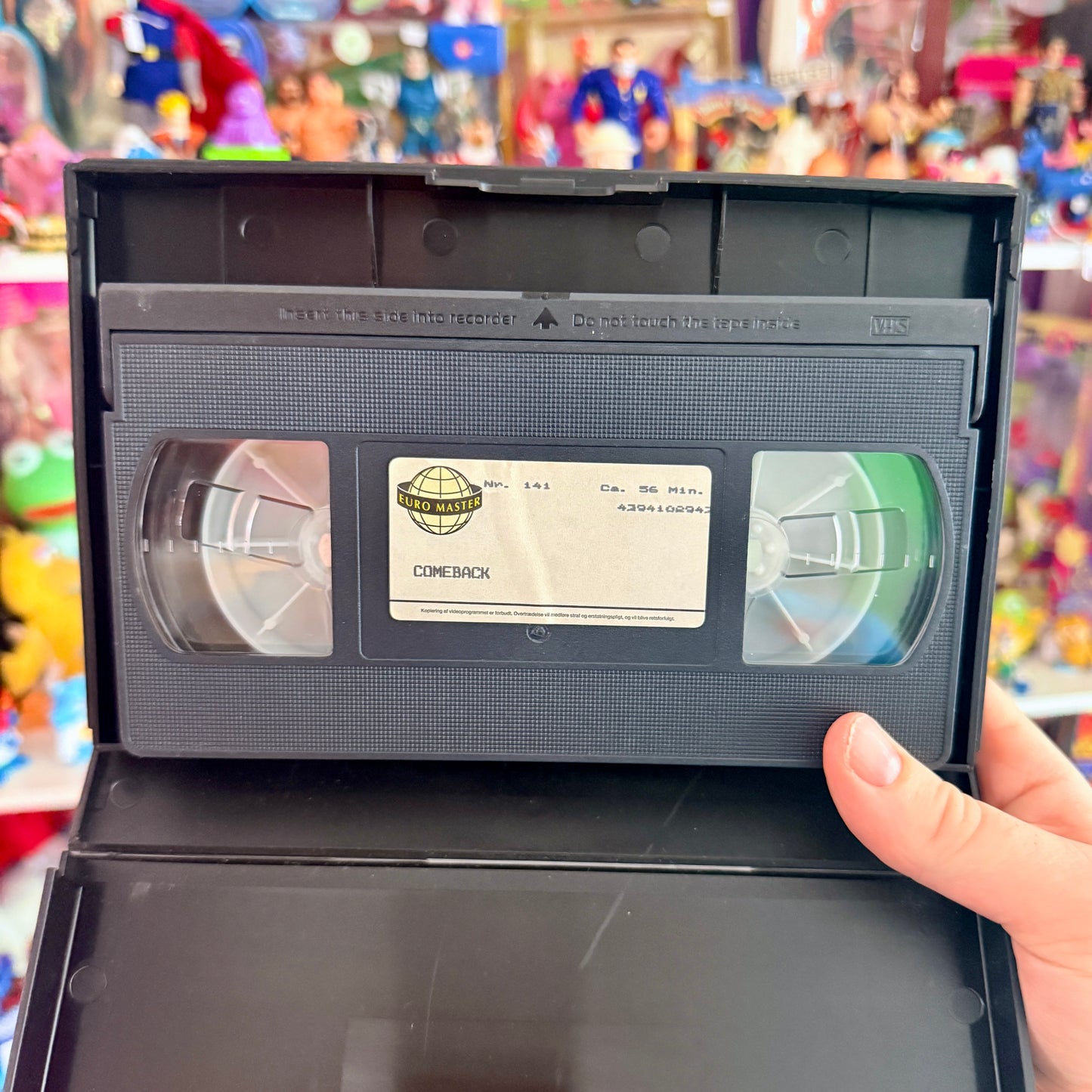 VHS The Comeback - ARNOLD SCHWARTZENEGGER (danish big box, 80s)