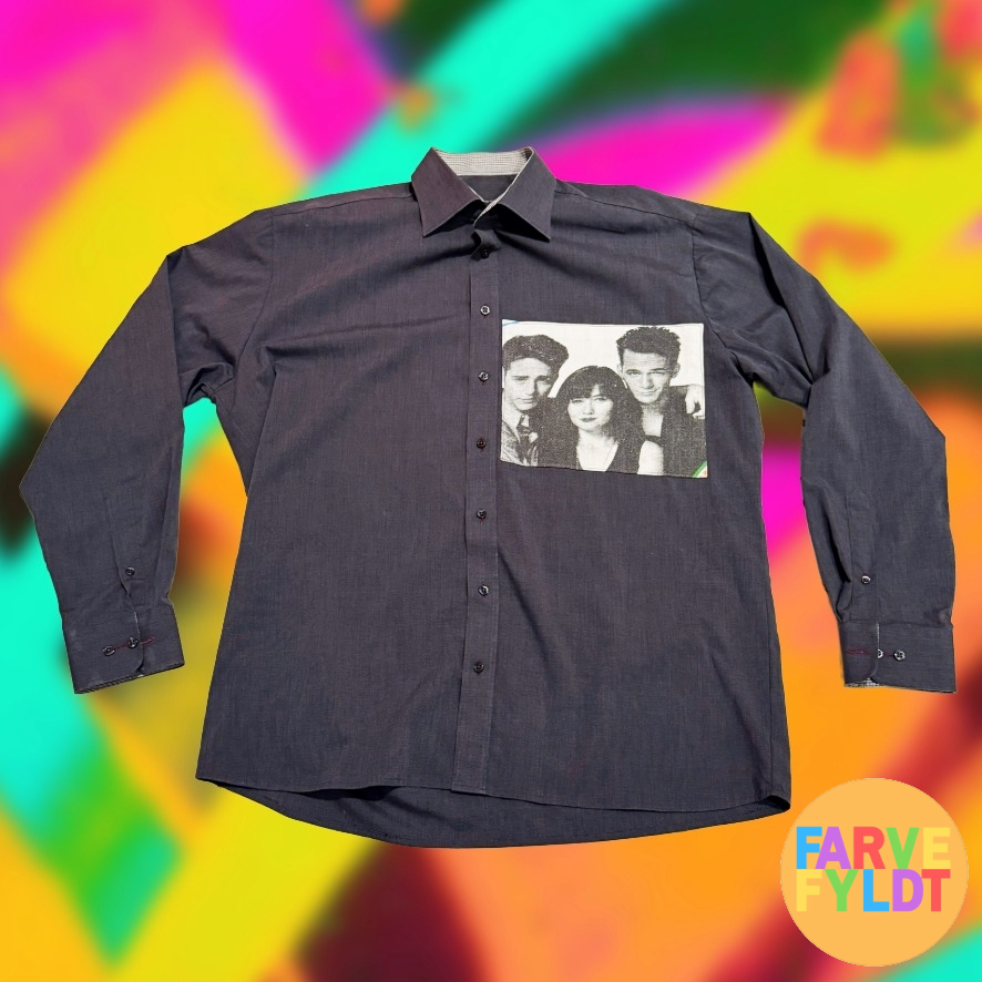 Beverly Hill 90210 - Upcycled Black Button-up Shirt (FARVEFYLDT x POPCULTGANG)
