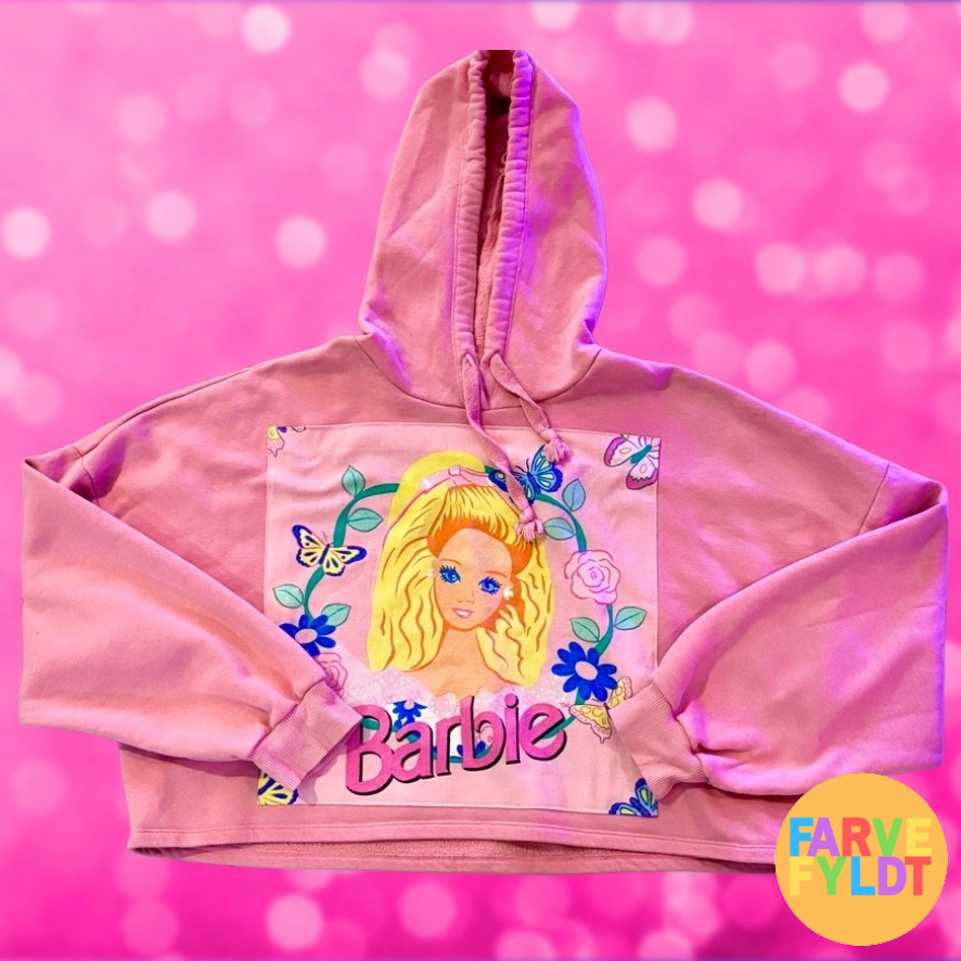 Barbie: Upcycled Pink Cropped Hoodie Sweatshirt (FARVEFYLDT x POPCULTGANG)