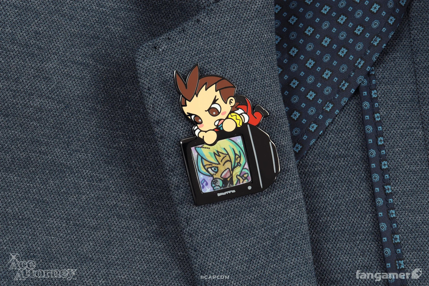 Ace Attorney: Let's Rock! Lenticular Pin (Fangamer) - PopCultGang