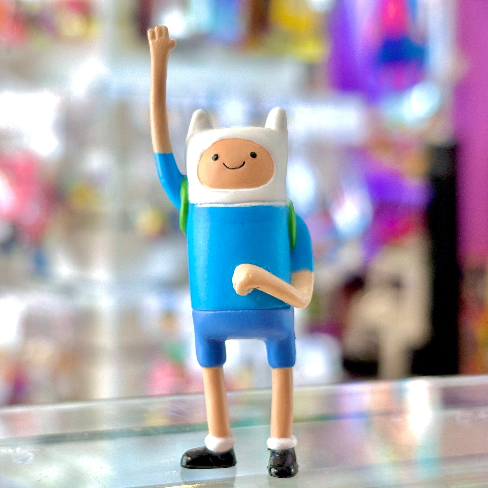 Adventure Time: Finn Waving Mini Figure (Jazware, 2010) - PopCultGang