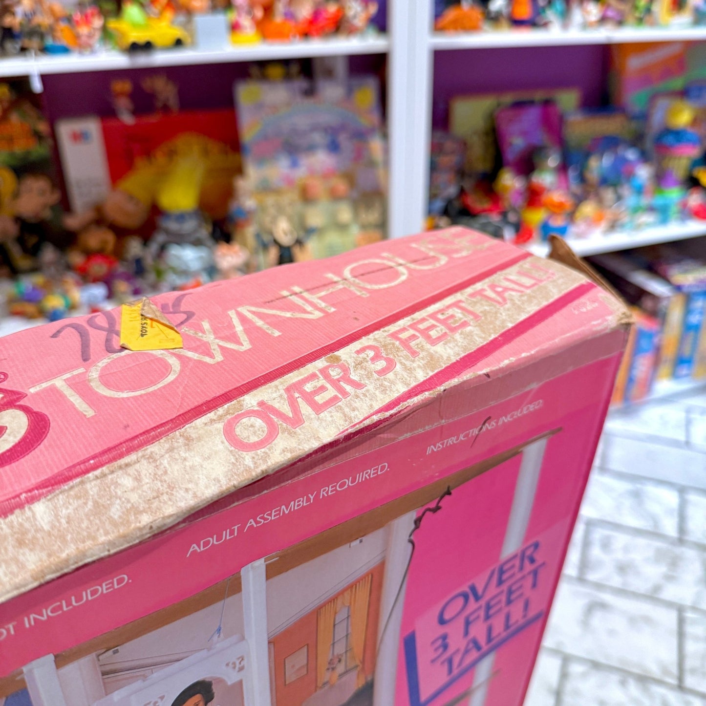 Barbie: 3 - Story Townhouse (NIB, Mattel, 1975) - PopCultGang