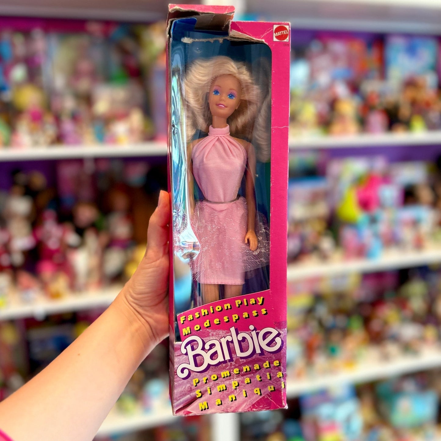 Barbie Fashion Play Promenade (1989) (damaged box) - PopCultGang