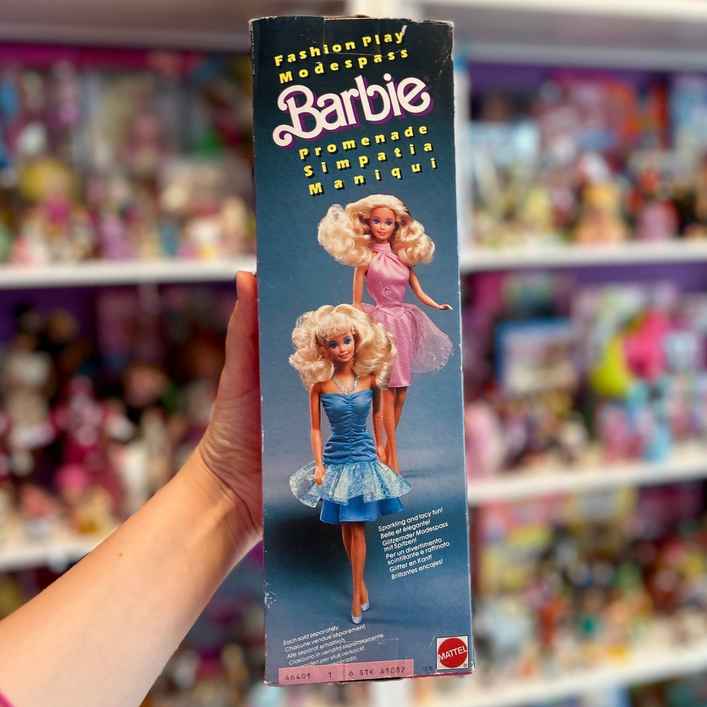 Barbie Fashion Play Promenade (1989) (damaged box) - PopCultGang