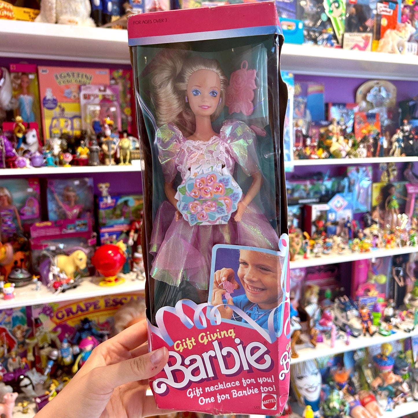 Barbie: Gift Giving (1988) - PopCultGang