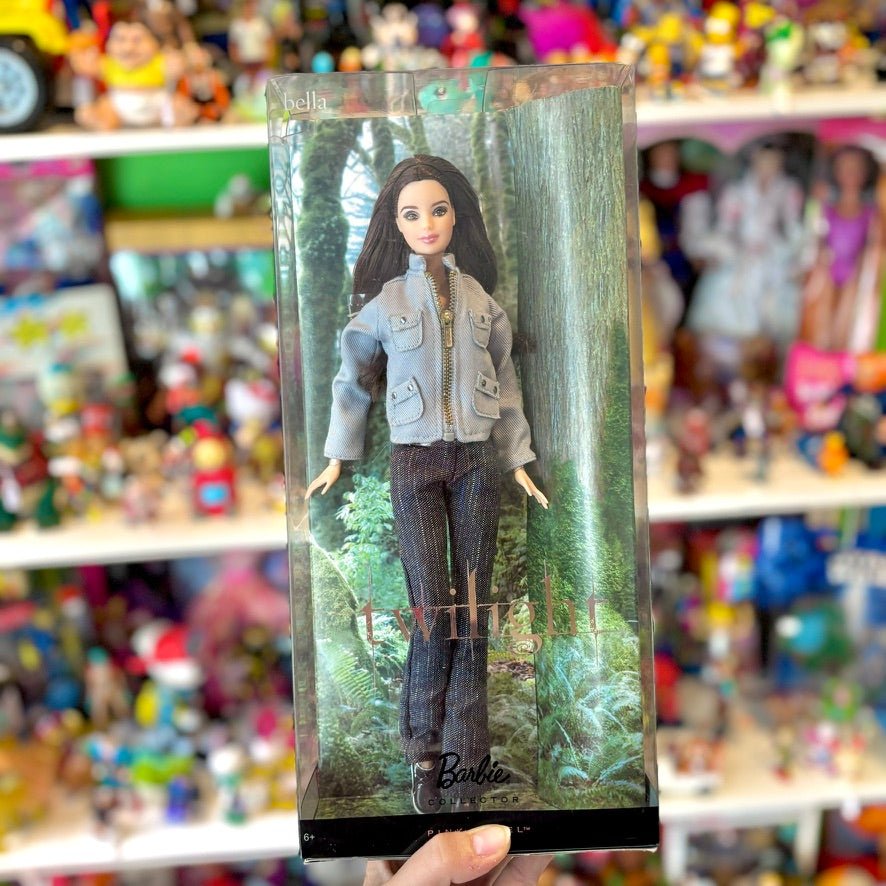 Barbie: Pink Label - Twillight Saga - Bella Doll (Mattel, 2009) - PopCultGang