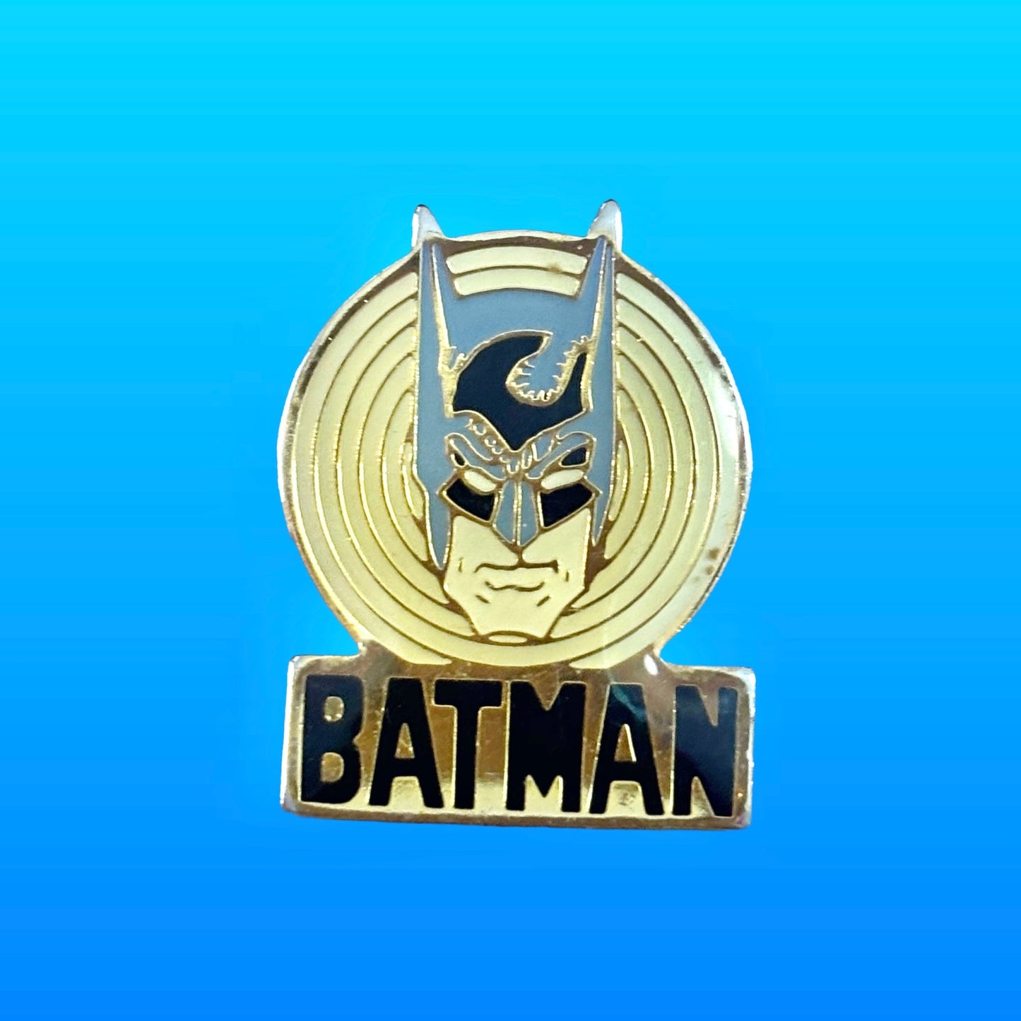 Batman Black & White Logo Enamel Pin (80s, D.C. Comics) - PopCultGang
