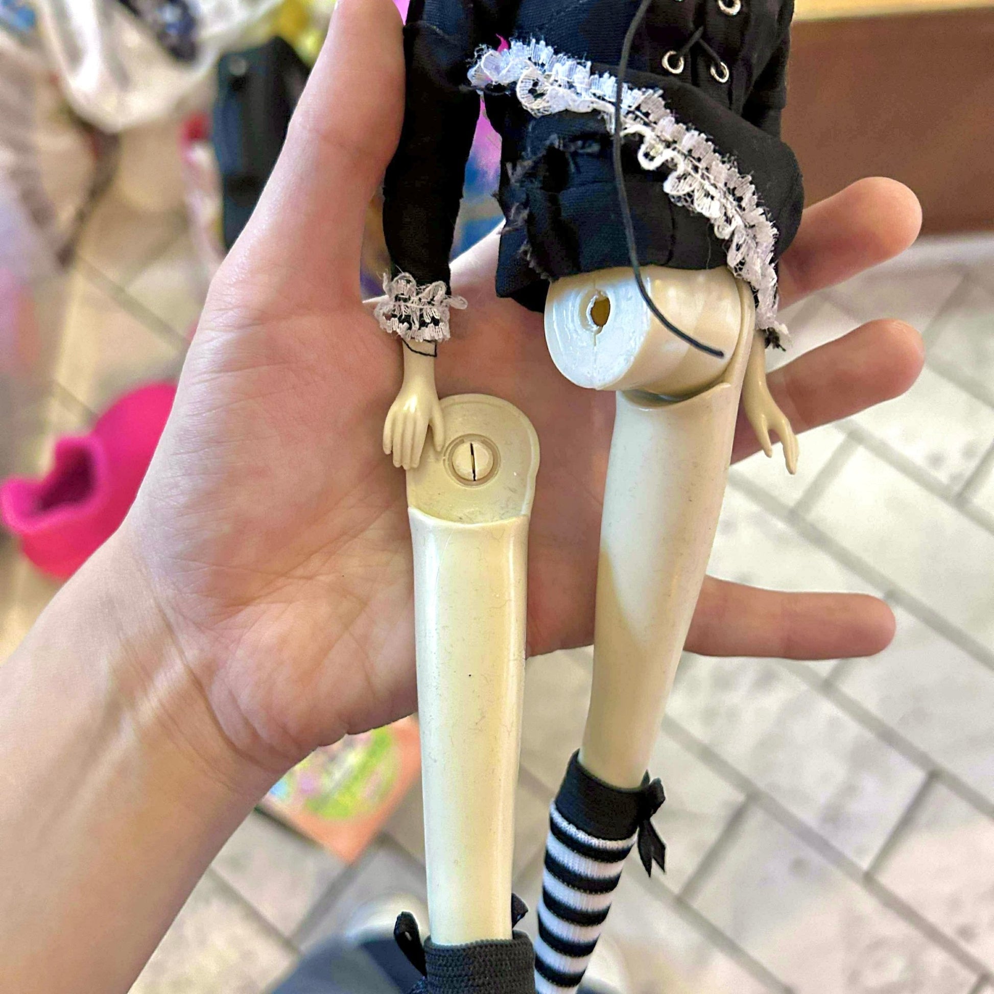 BeGoth Bleeding Edge Goths: "Lolita Sun" Fashion Doll - (Crypt Club Exclusive, Series 1, 2003) - PopCultGang