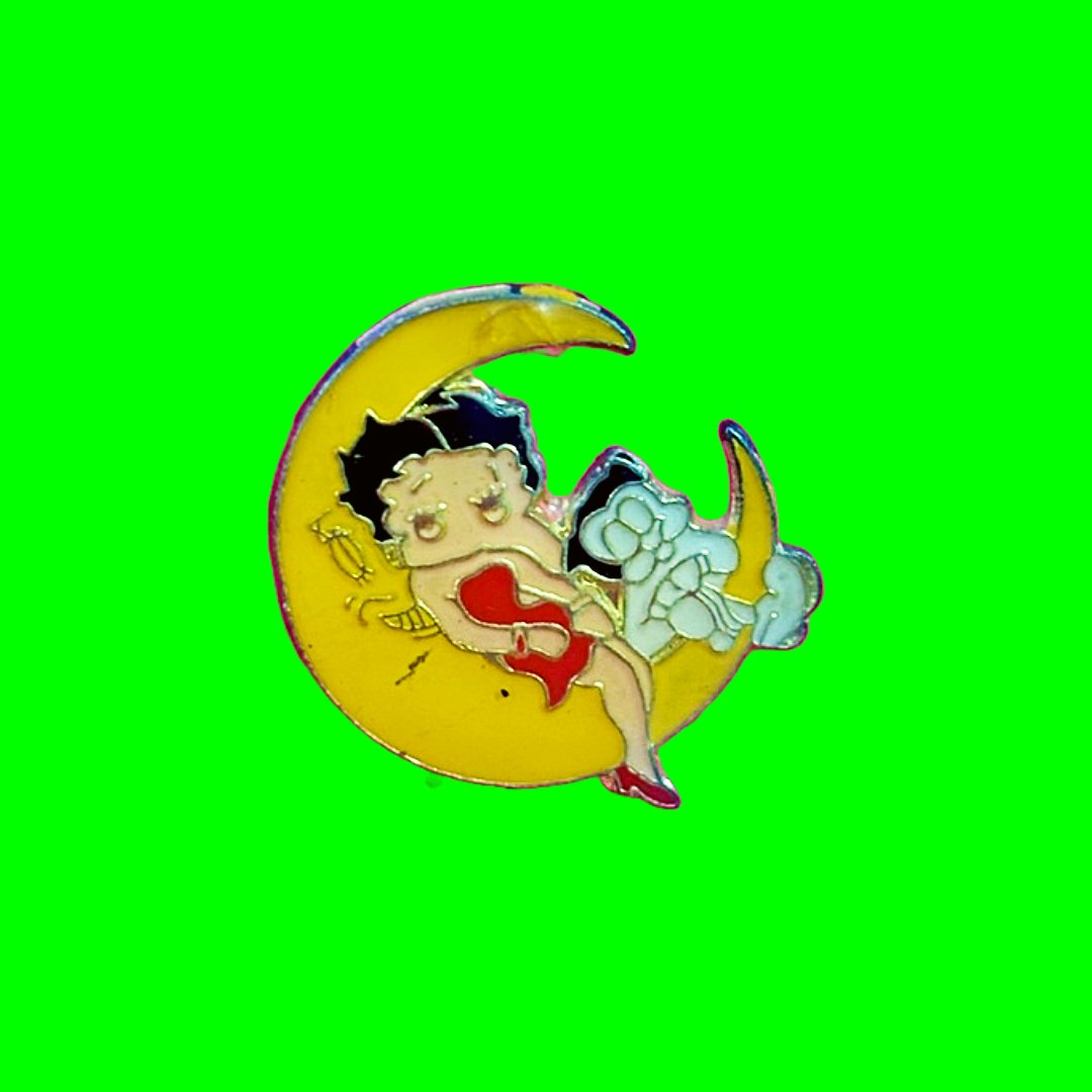 Betty Boop On Moon Enamel Pin (80s) - PopCultGang