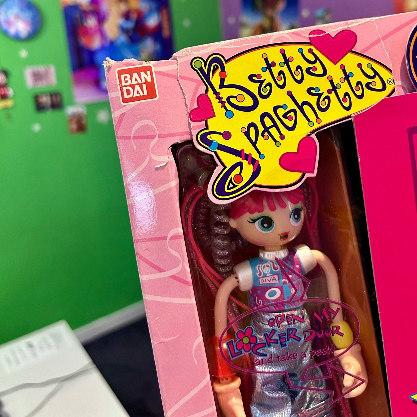 Betty Spaghetty: Zoe's Locker - PopCultGang