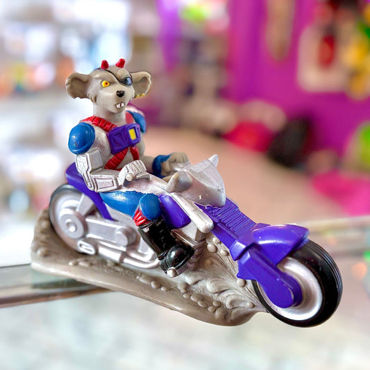 Biker Mice From Mars: Modo Bubble Bath Salts Plastic Figure (1993) - PopCultGang