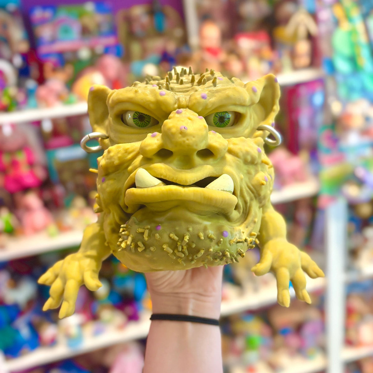 Boglins: King Topor - Monster Hand Puppet With Moveable Eyes (2021) - PopCultGang