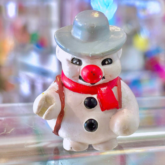 Bouli: Cute Snowman With Grey Hat PVC Figure (1985) - PopCultGang