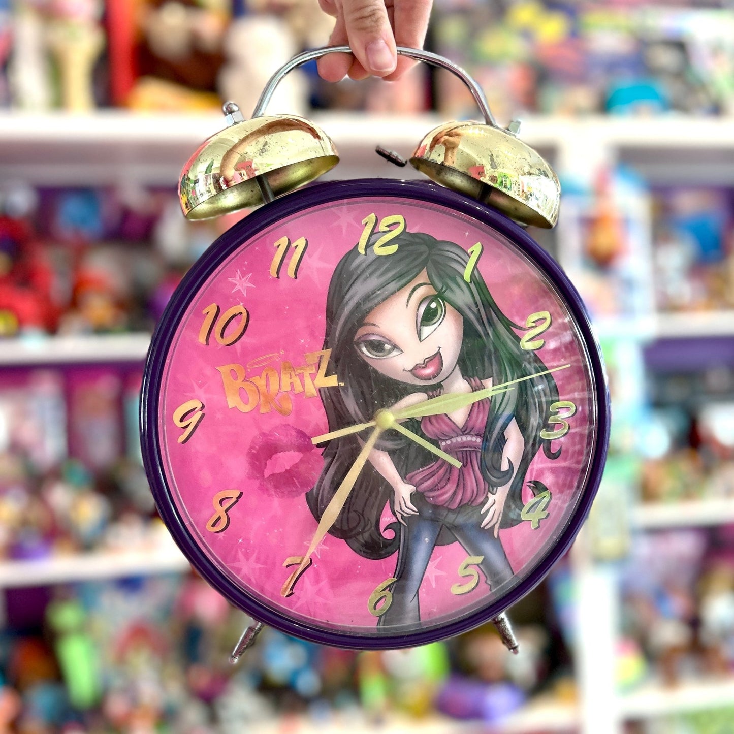 Bratz Clock (2000s) - PopCultGang