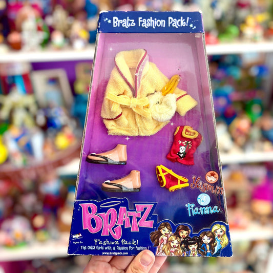 Bratz Fashion Pack: Yasmin Fianna Beauty Sleep Bash (2000s, NIB) - PopCultGang